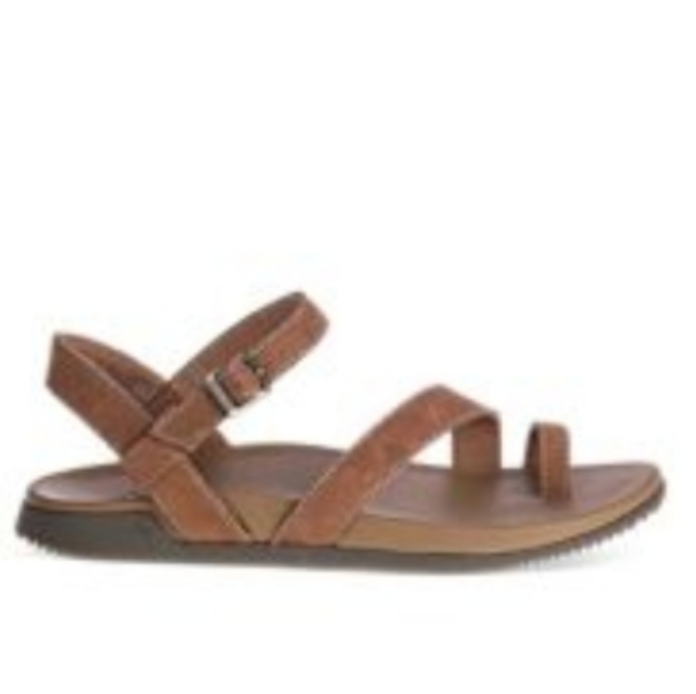 Chaco tulip brown size 7